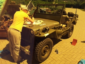 Andrea make this original with paint brush!